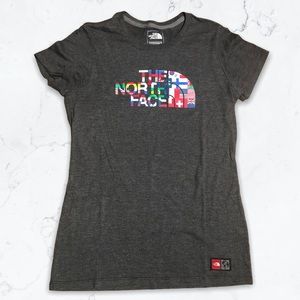 The North Face World Flags Slim Fit small t-shirt